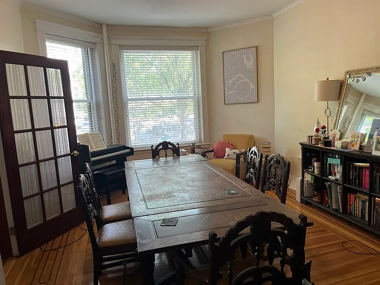1033 Beacon St #1 — Photo 7