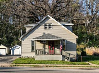 995 W Locust St, Dubuque, IA 52001