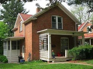 717 Brown St, Iowa City, IA 52245