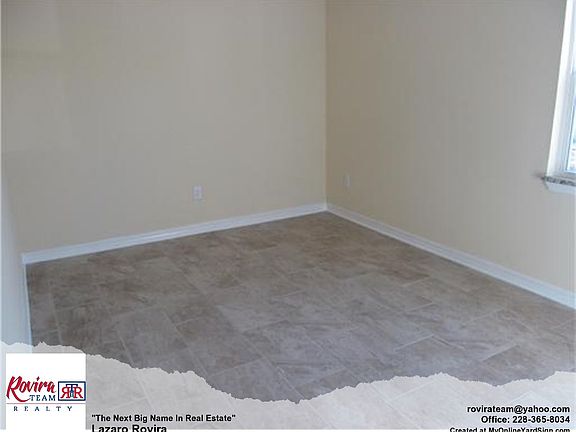 5th image of 2506 San Jacinto St