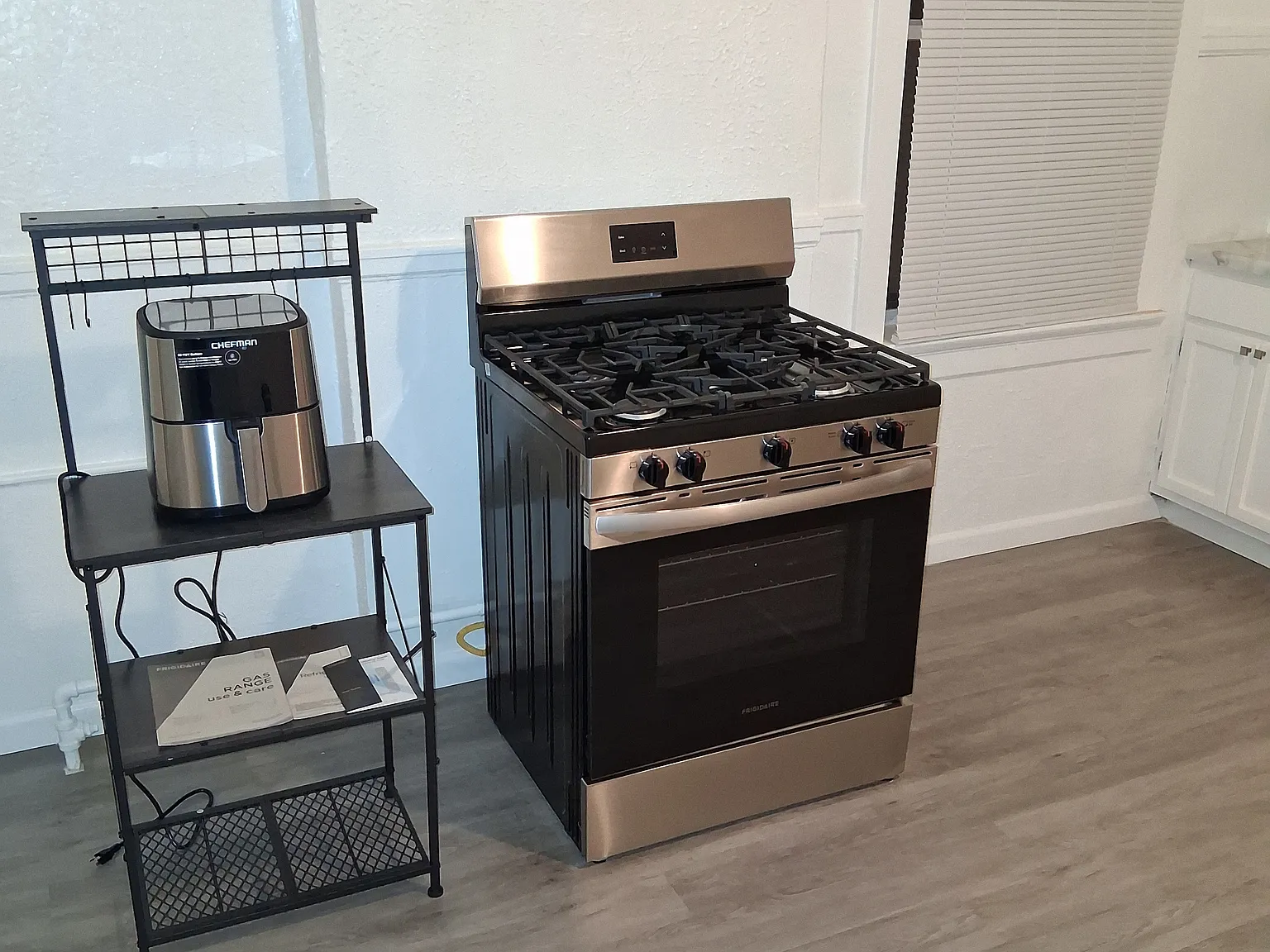 1 bed, 800 sqft, $825 — Photo 3