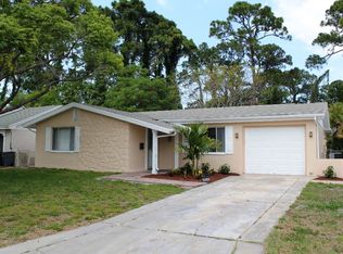 3935 Stratfield Dr, New Pt Richey, FL 34652