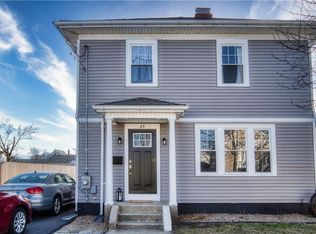 25 Dixwell Ave, Cranston, RI 02910