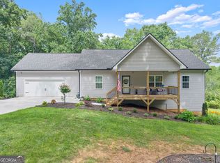 7280 Log Cabin Rd, Cumming, GA 30028