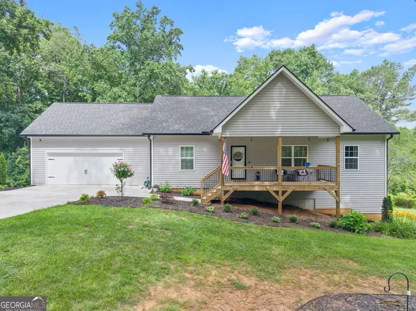 7280 Log Cabin Rd, Cumming, GA 30028