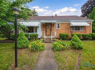 2560 Castleton Ave, Toledo, OH 43613