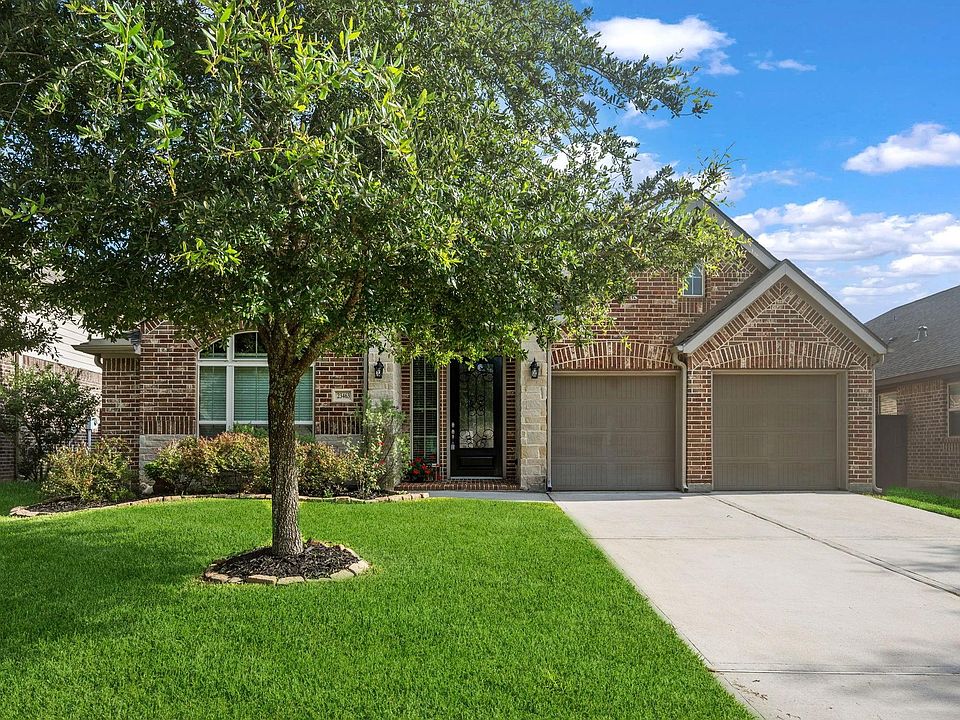 1st image of 23463 Millbrook Dr