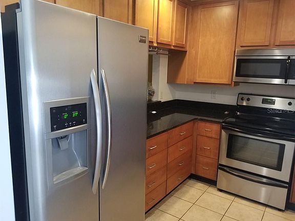 3rd image of 9434 Charlesberg Dr