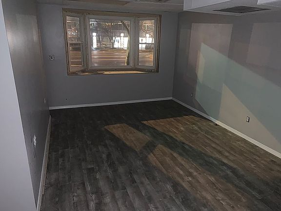 3rd image of 211 W Landis Ave