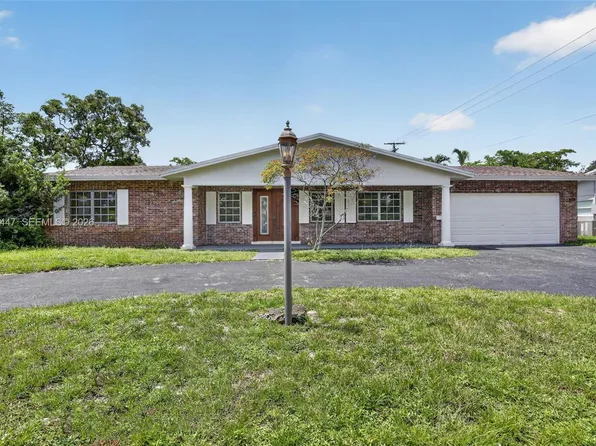 5620 SW 8th St, Plantation, FL 33317