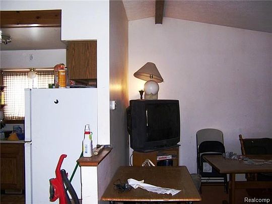 3rd image of 5074 Stuhrberg Dr