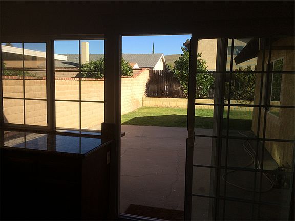 5th image of 748 Summerwood Ave