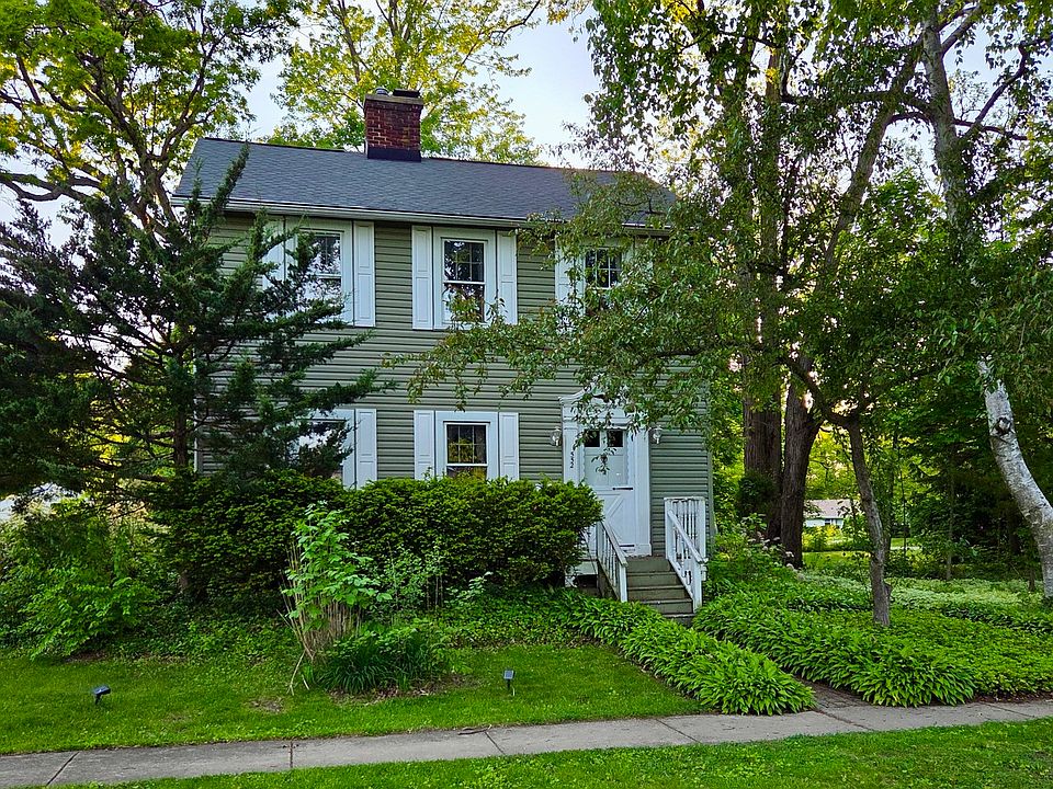 1st image of 552 Highland Ave