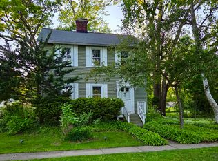 552 Highland Ave, West Chicago, IL 60185