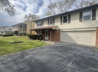 17536 Chestnut Ave, Country Club Hills, IL 60478