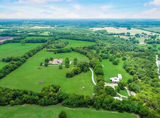 570 Binion Rd, Van Alstyne, TX 75495