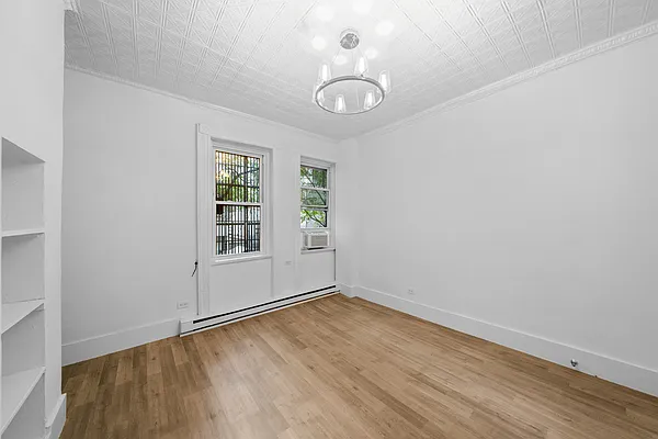 Rented by Vector New York, LLC | media 5