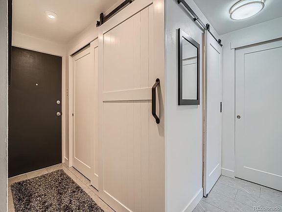 5th image of 701 Pearl Street #207