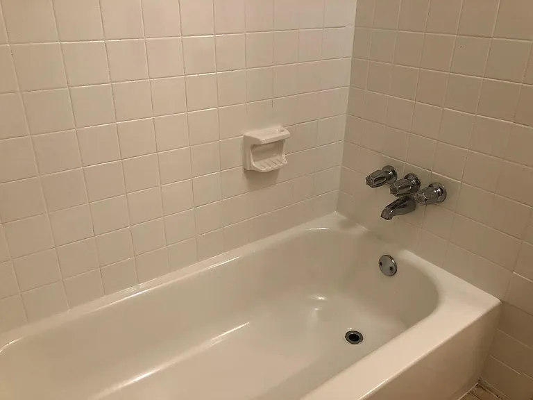 500 E House St #2 — Photo 5