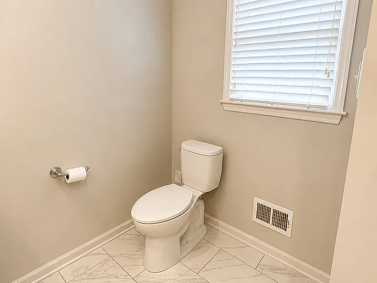 2134 Clinchfield Dr — Photo 22