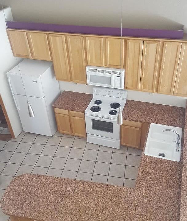 1st image of 4204 Bay Ct NE