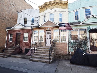 8734 88th St, Woodhaven, NY, 11421