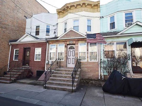 8734 88th St, Woodhaven, NY 11421