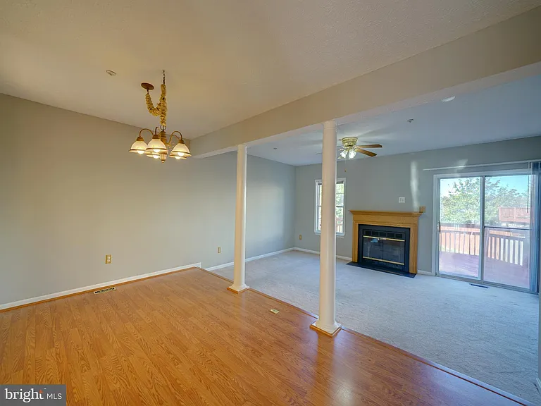 9314 Lawson Ln — Photo 14