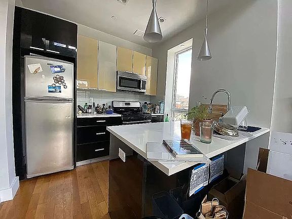 2nd image of 700 Flushing Ave APT 4A
