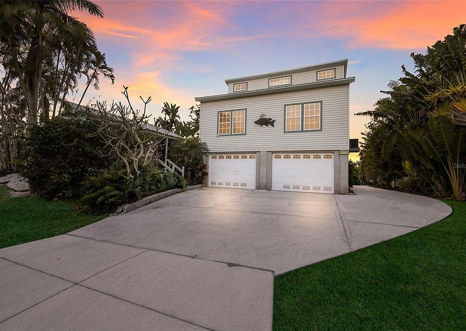 1st image of 115 Burns Rd