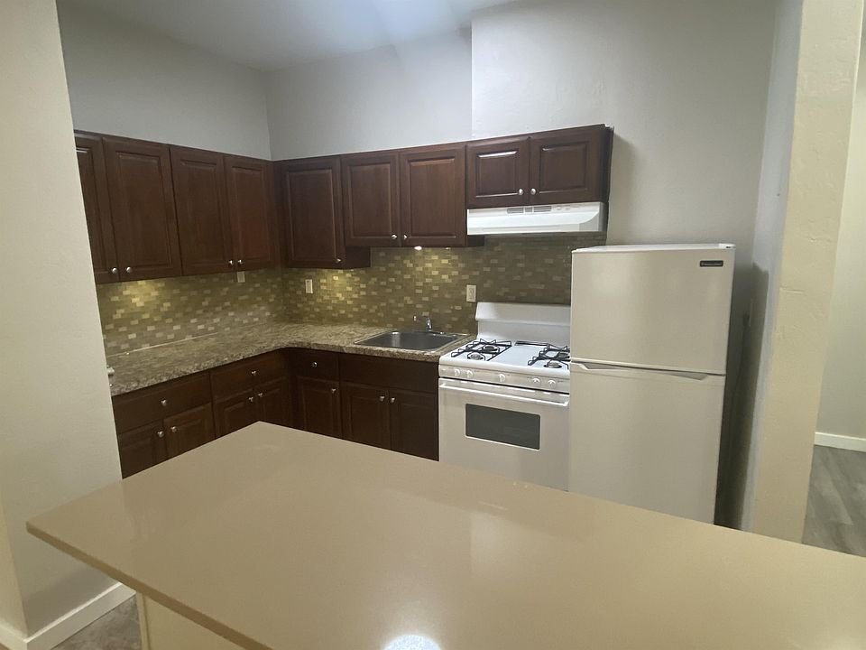 1st image of 420 E Speedway Blvd #2