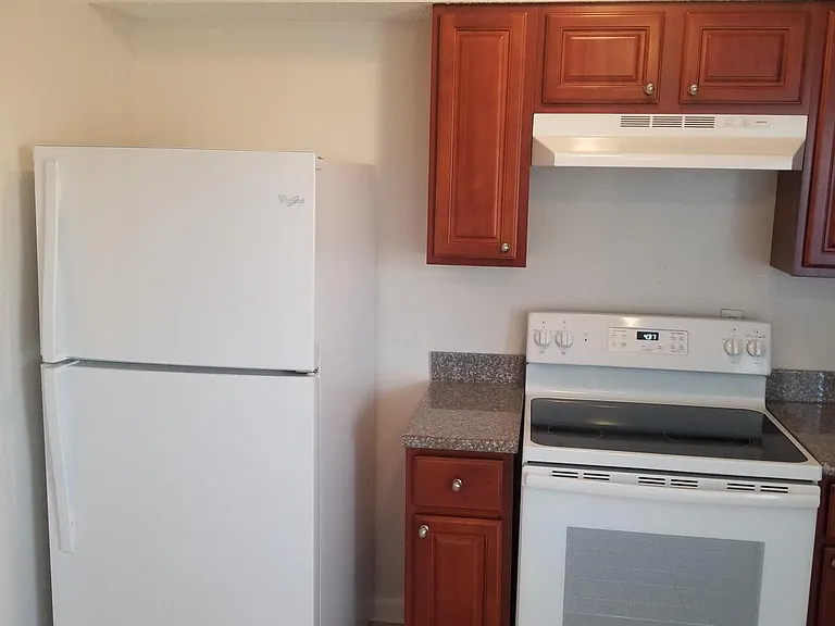 7861 Symmes Ave #2 — Photo 4
