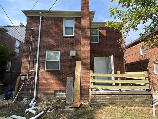 2nd image of 10468 Balfour Rd