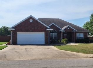 505 Shady Acres Ln, Prairie Grove, AR 72753