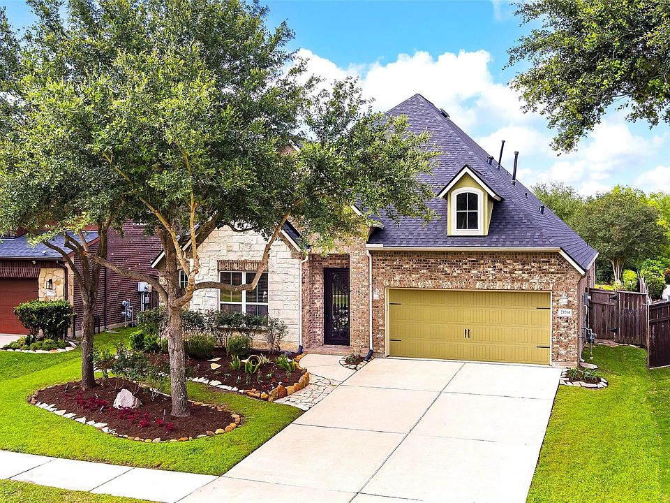1st image of 27714 Linden Ridge Ln