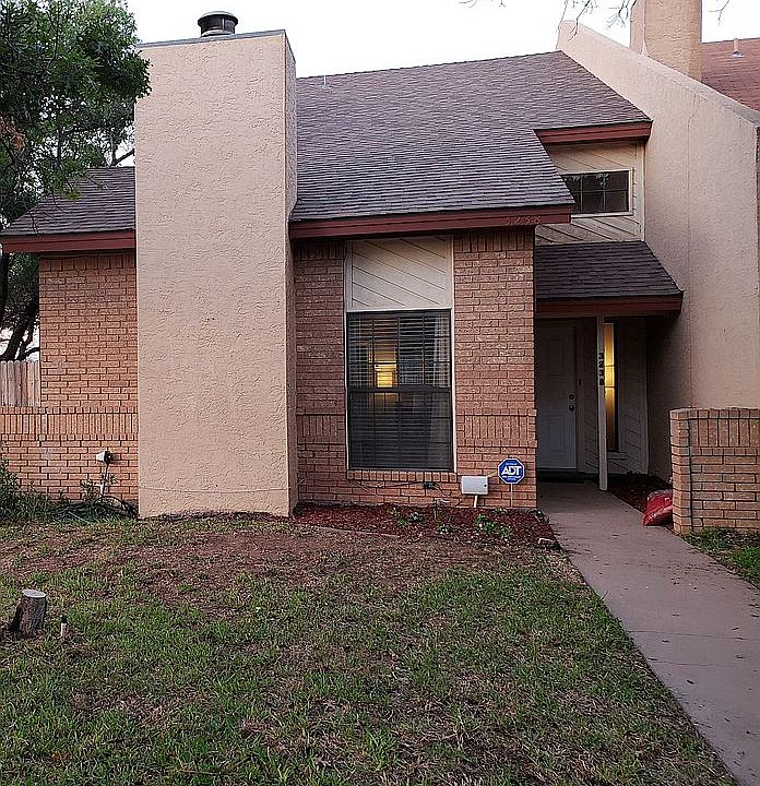 1st image of 3238 Elma Dr