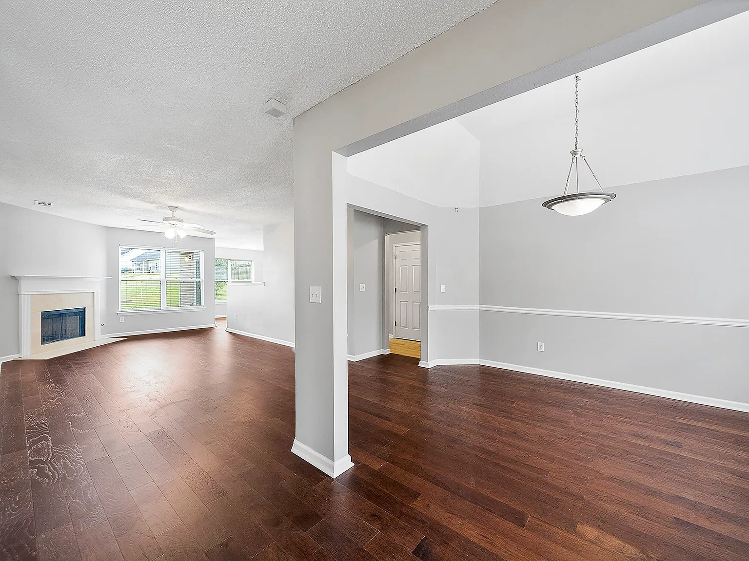 4 bed, 1853 sqft, $2,254 — Photo 2