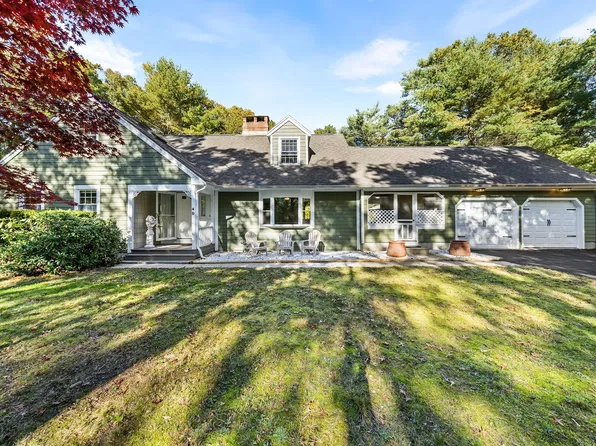 40 Haven Rd, Plymouth, MA 02360