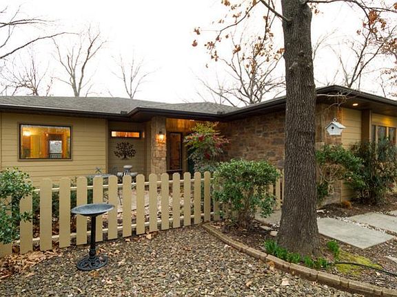 4th image of 53 Stonehaven Dr