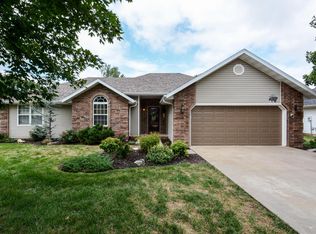 1211 W School St, Ozark, MO 65721