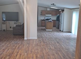 944 Spring Ridge Dr, Iowa City, IA 52246