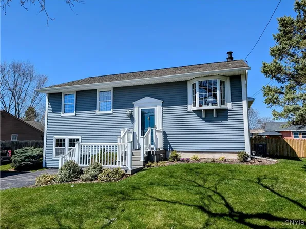 4223 Wetzel Rd, Liverpool, NY 13090