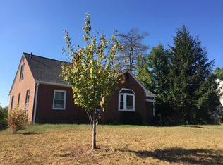 19 Cedar St, Rockfall, CT 06481