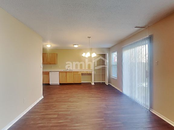 4th image of 2386 Summerwood Ln