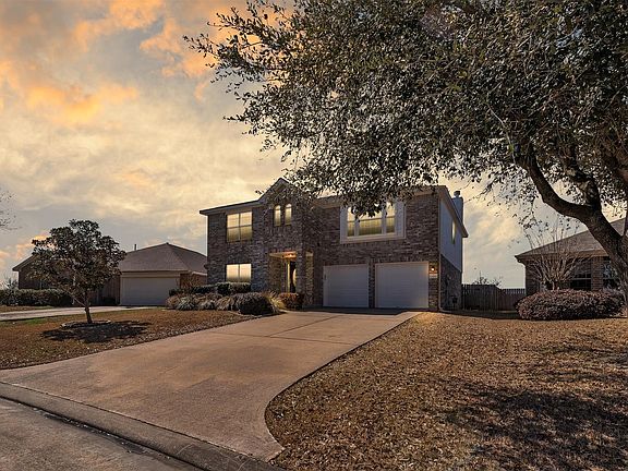 2nd image of 13950 Littleborne Birdwell Ln