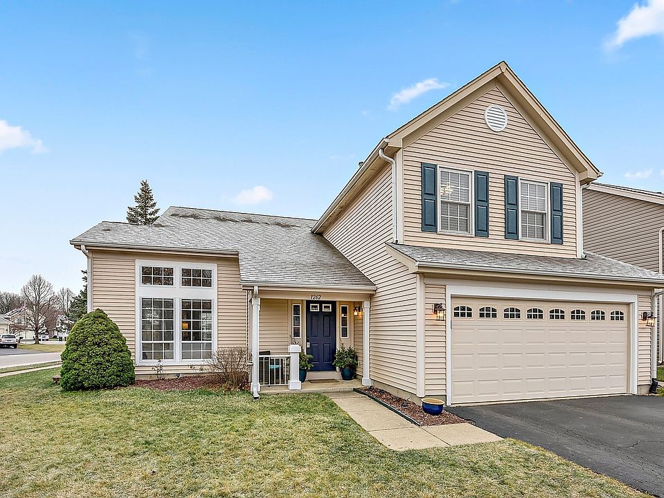 1st image of 1262 Lexington Ln