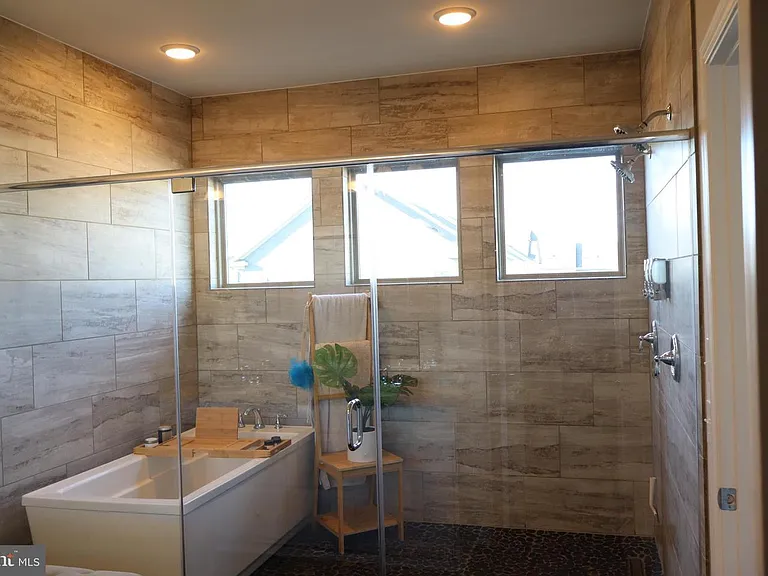17193 Branched Oak Rd — Photo 21
