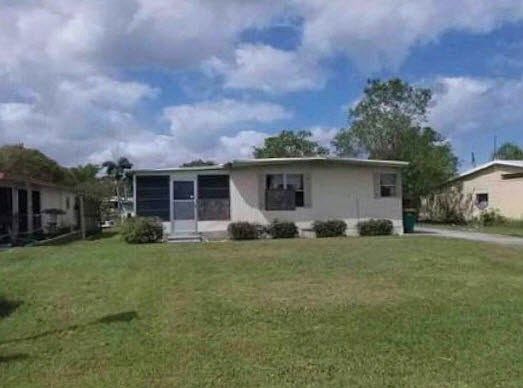 1st image of 1740 Sunshine Ln