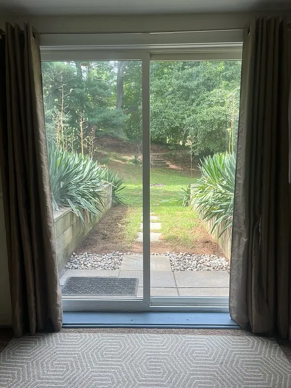 Studio, 500 sqft, $1,800 — Photo 1