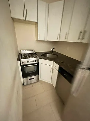 Rented by Best Apartments North Inc | media 3